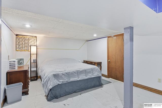 1029 E Military Avenue, Fremont, NE 68025