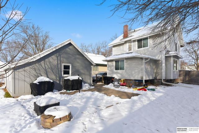 1029 E Military Avenue, Fremont, NE 68025