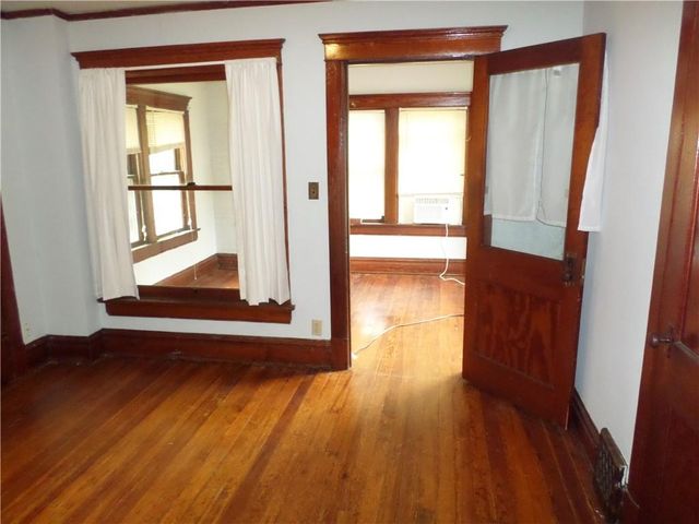 417 N 10th Street, Atchison, KS 66002