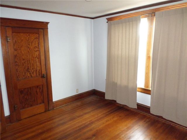 417 N 10th Street, Atchison, KS 66002