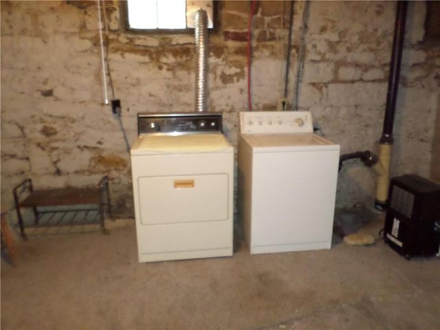 417 N 10th Street, Atchison, KS 66002