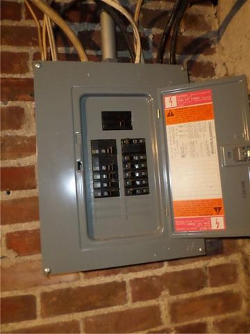 417 N 10th Street, Atchison, KS 66002