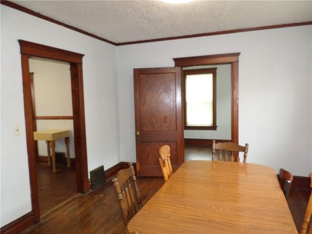 417 N 10th Street, Atchison, KS 66002