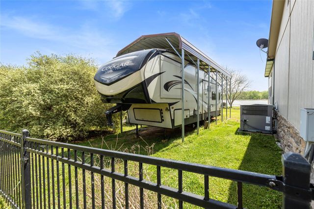 174 Lake Front Drive, Trinity, TX 75862