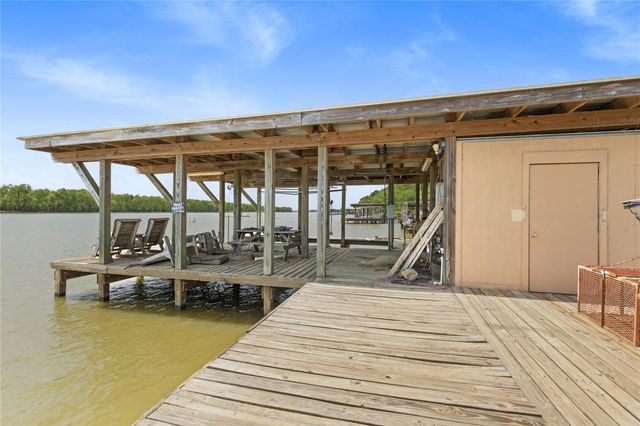 174 Lake Front Drive, Trinity, TX 75862