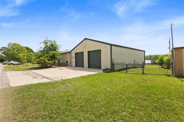 174 Lake Front Drive, Trinity, TX 75862