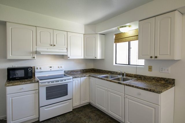 6615 E Hawk Drive, Tucson, AZ 85730