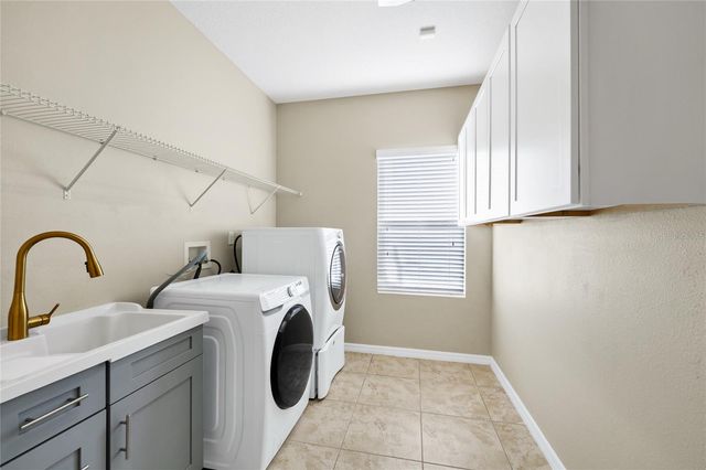 15558 SANDFIELD LOOP, Winter Garden, FL 34787