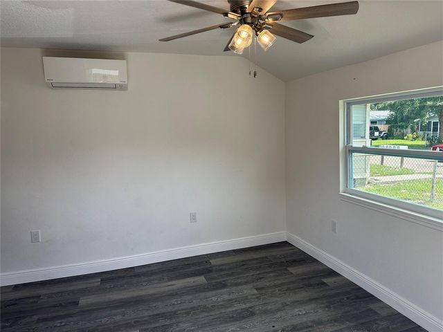 2901 20TH STREET N B, St Petersburg, FL 33713