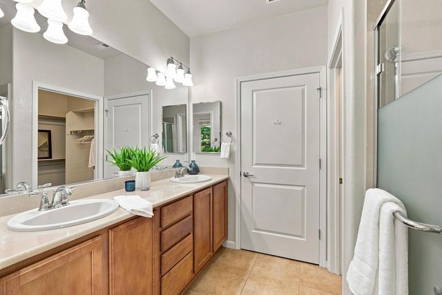 7416 Foxburgh, Elk Grove, CA 95757