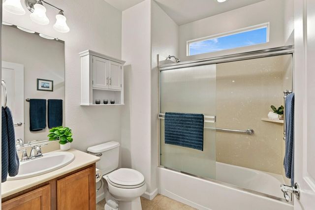 7416 Foxburgh, Elk Grove, CA 95757
