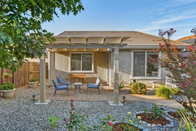 7416 Foxburgh, Elk Grove, CA 95757
