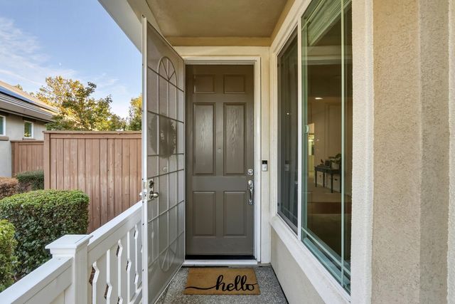 7416 Foxburgh, Elk Grove, CA 95757