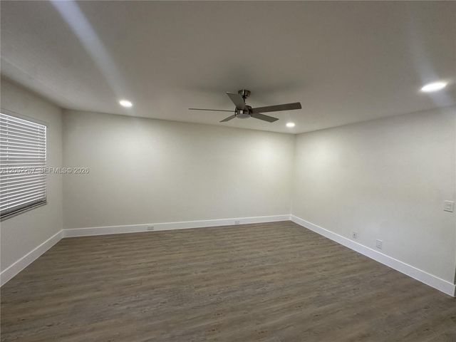 13255 SW 7th Ct 113D, Pembroke Pines, FL 33027