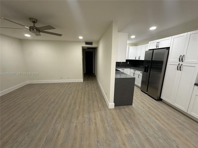 13255 SW 7th Ct 113D, Pembroke Pines, FL 33027