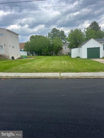 1023 LANGLEY ST, Marcus Hook, PA 19061