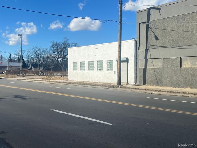 521 E 7 MILE Road, Detroit, MI 48203