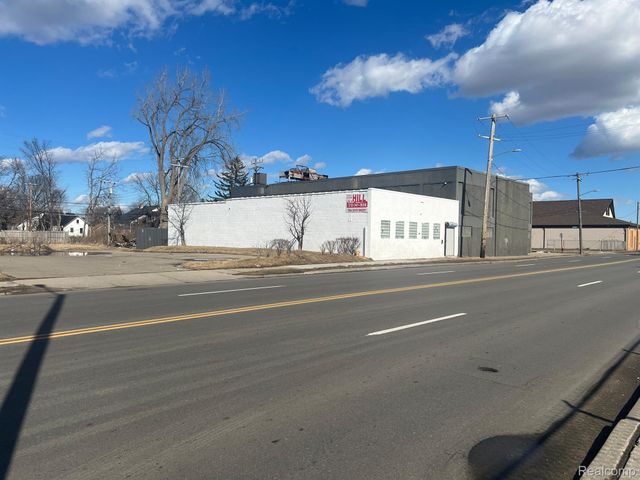 521 E 7 MILE Road, Detroit, MI 48203