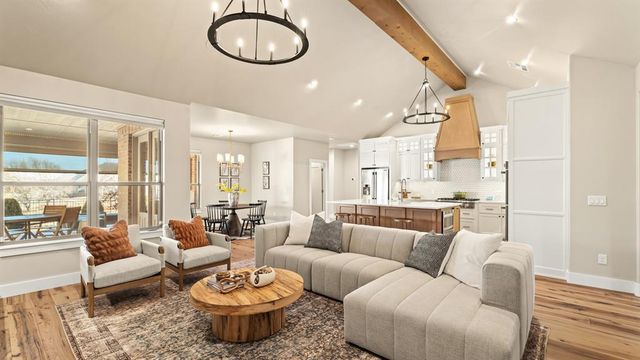 5040 Pont Neuf Road, Edmond, OK 73034