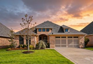 5040 Pont Neuf Road, Edmond, OK 73034