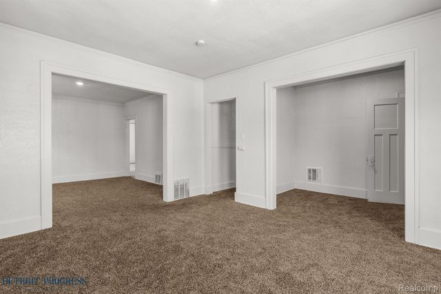 5285 Maplewood Street, Detroit, MI 48204