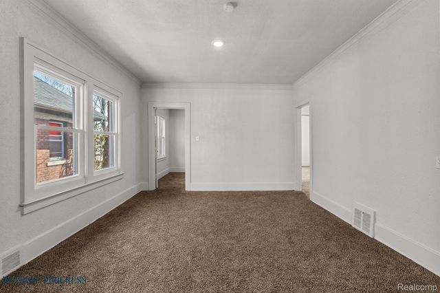 5285 Maplewood Street, Detroit, MI 48204