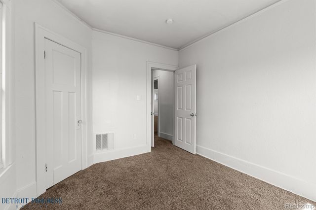 5285 Maplewood Street, Detroit, MI 48204