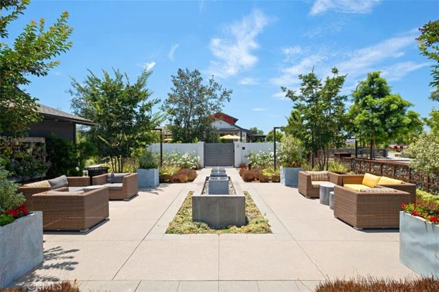 31 Promesa Avenue, Rancho Mission Viejo, CA 92694