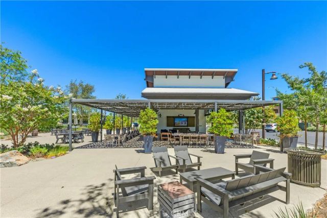 31 Promesa Avenue, Rancho Mission Viejo, CA 92694