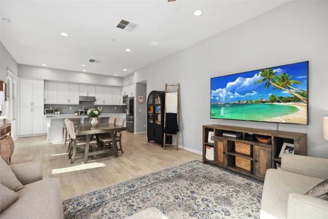 31 Promesa Avenue, Rancho Mission Viejo, CA 92694