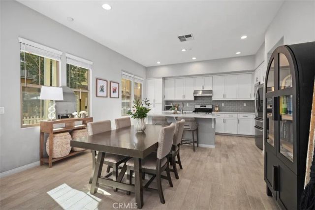 31 Promesa Avenue, Rancho Mission Viejo, CA 92694