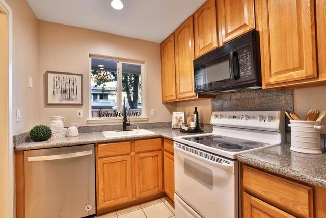 92 Rancho Drive B, San Jose, CA 95111