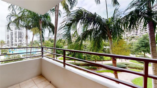 2500 PARKVIEW DR 417, Hallandale Beach, FL 33009