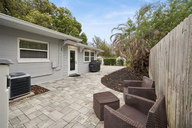 2513 MUSSELWHITE AVENUE, Orlando, FL 32804