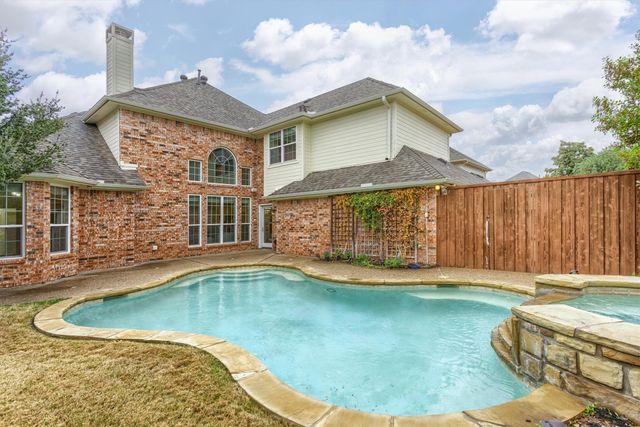 7800 Brushfield Drive, Plano, TX 75025