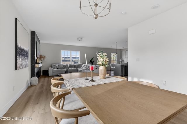 11946 Cascade Falls Trail, Louisville, KY 40229