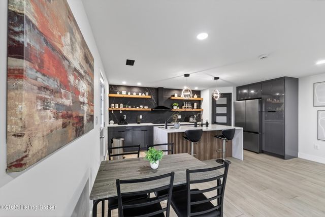 11946 Cascade Falls Trail, Louisville, KY 40229