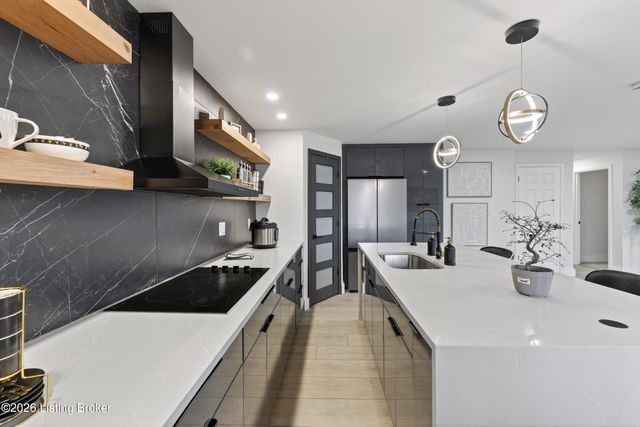 11946 Cascade Falls Trail, Louisville, KY 40229