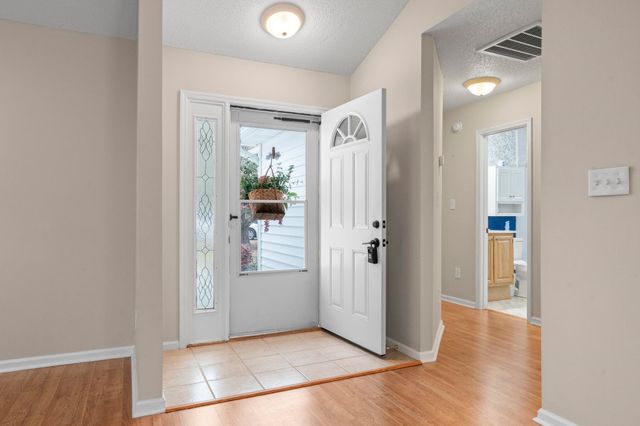 9607 Kings Grant Dr., Murrells Inlet, SC 29576