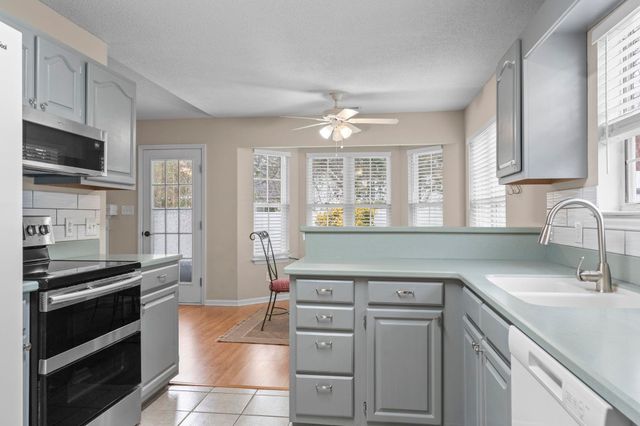 9607 Kings Grant Dr., Murrells Inlet, SC 29576