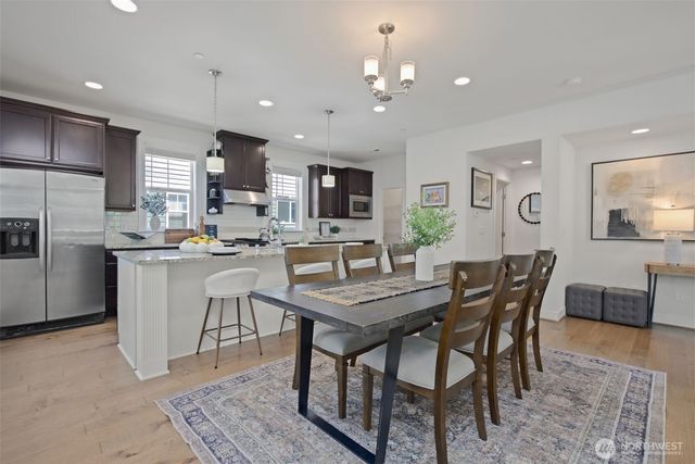 23930 SE 45th Place, Sammamish, WA 98029