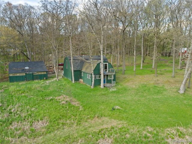 1653 Indian Garden Lane, Milford, MI 48380