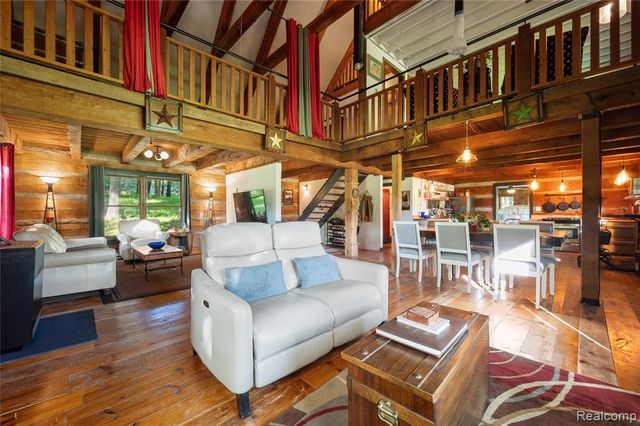 1653 Indian Garden Lane, Milford, MI 48380