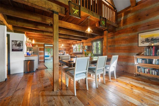 1653 Indian Garden Lane, Milford, MI 48380
