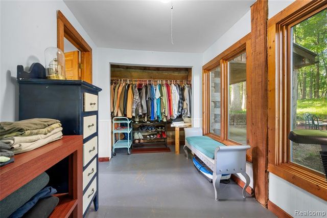 1653 Indian Garden Lane, Milford, MI 48380