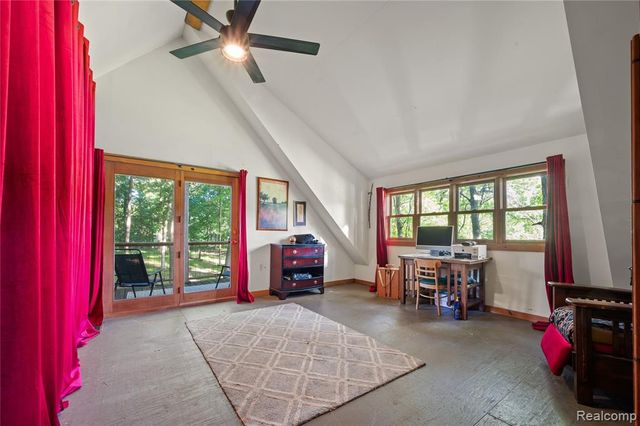 1653 Indian Garden Lane, Milford, MI 48380