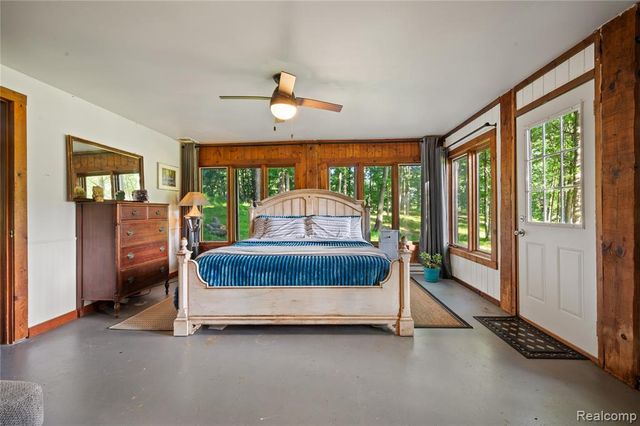 1653 Indian Garden Lane, Milford, MI 48380