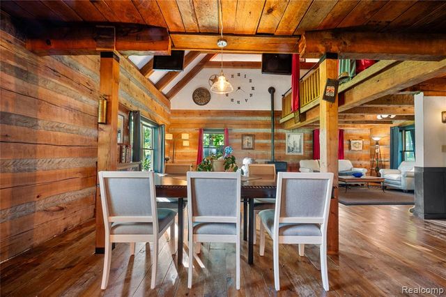 1653 Indian Garden Lane, Milford, MI 48380