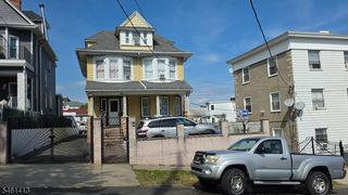 197 Grafton Ave, Newark City, NJ 07104