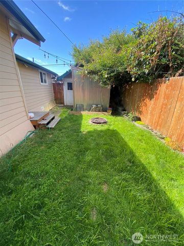 2824 Aberdeen Avenue, Hoquiam, WA 98550